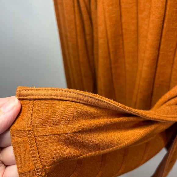 Anthropologie Women's Ribbed Side Slit Tunic Sweater Burnt Orange Stretch  Large - Picture 10 of 14